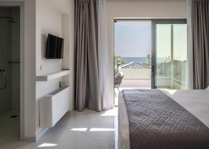 Nefeli - Elysian Kefalonia, 200m From Beach, New 2024 Villa *