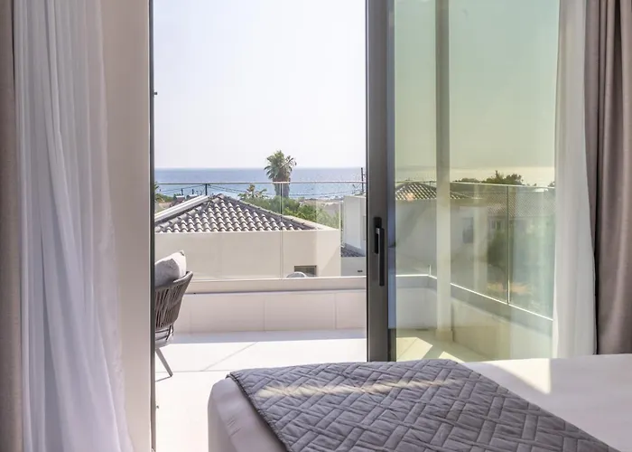 Nefeli - Elysian Kefalonia, 200m From Beach, New 2024 Villa Minia