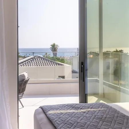 Nefeli - Elysian Kefalonia, 200m From Beach, New 2024 Villa Minia