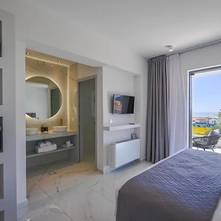 Villa Nefeli - Elysian Kefalonia, 200m From Sandy Minia